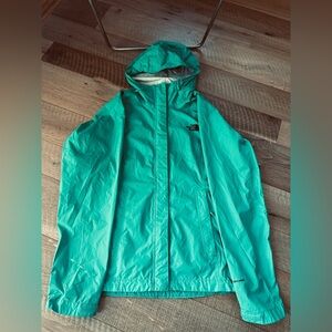 The North Face Dryvent Jacket Small